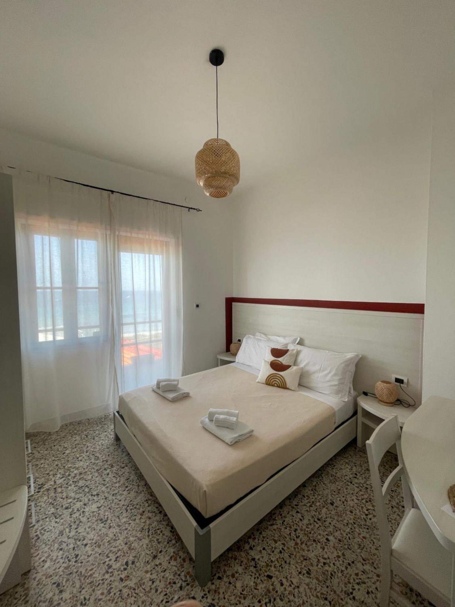 Hotel Maluentu Путцу Иду Екстериор снимка