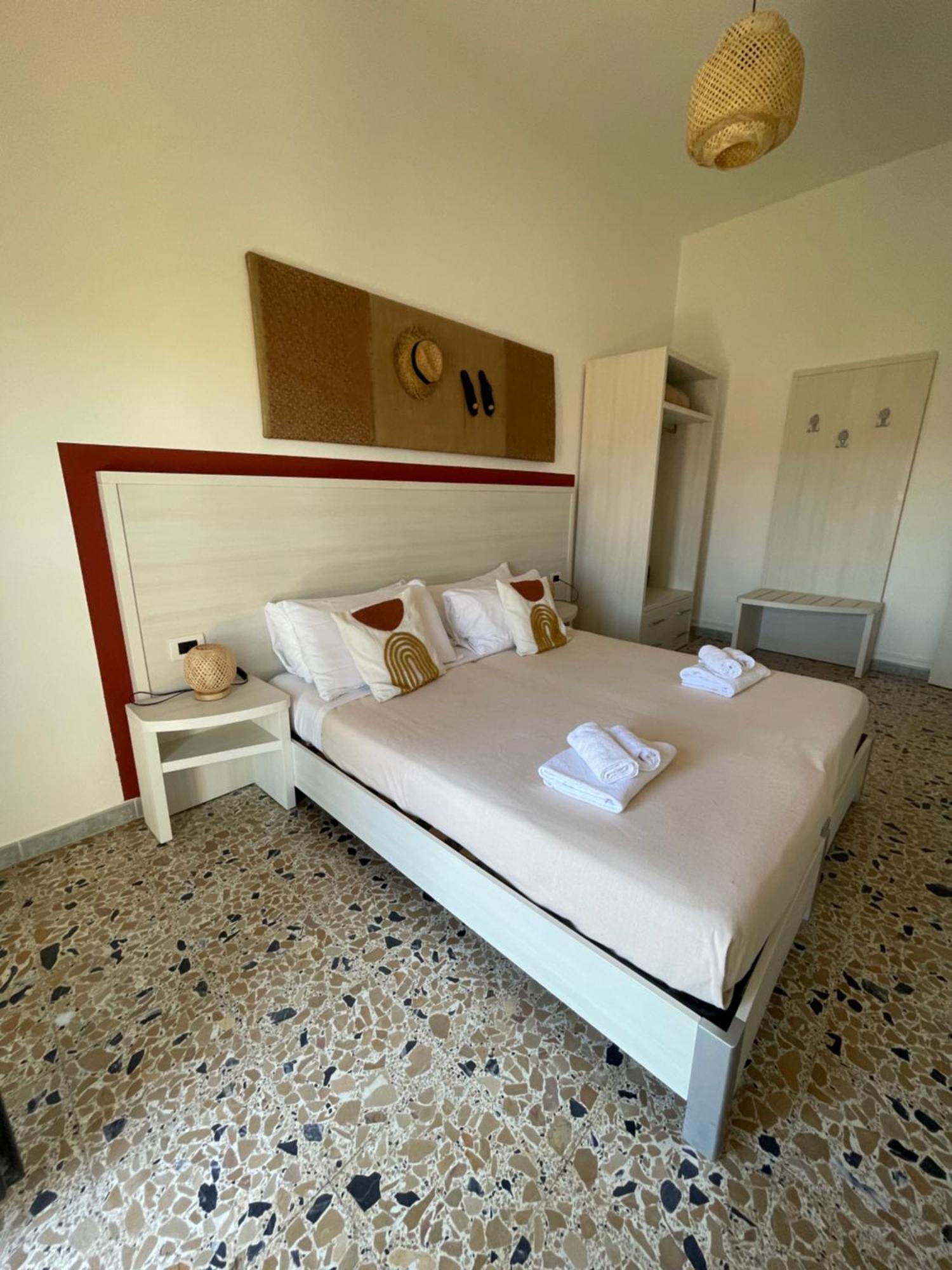 Hotel Maluentu Путцу Иду Екстериор снимка
